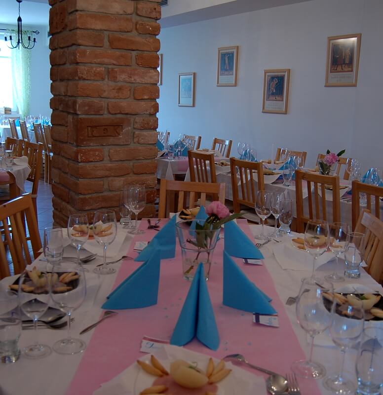 Svatby ve vinotéce s moravským sklepem Svatby ve vinotéce s moravským sklepem